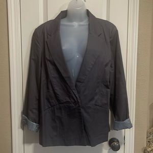 Gray blazer button front pockets and black and white stripe cuff size XL. NWOT